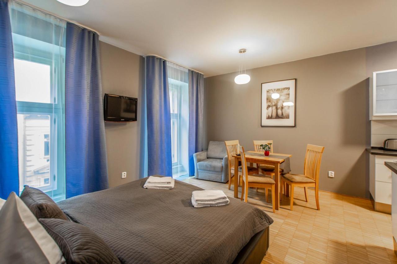 National Museum Apartment By Ruterra Praha Bagian luar foto